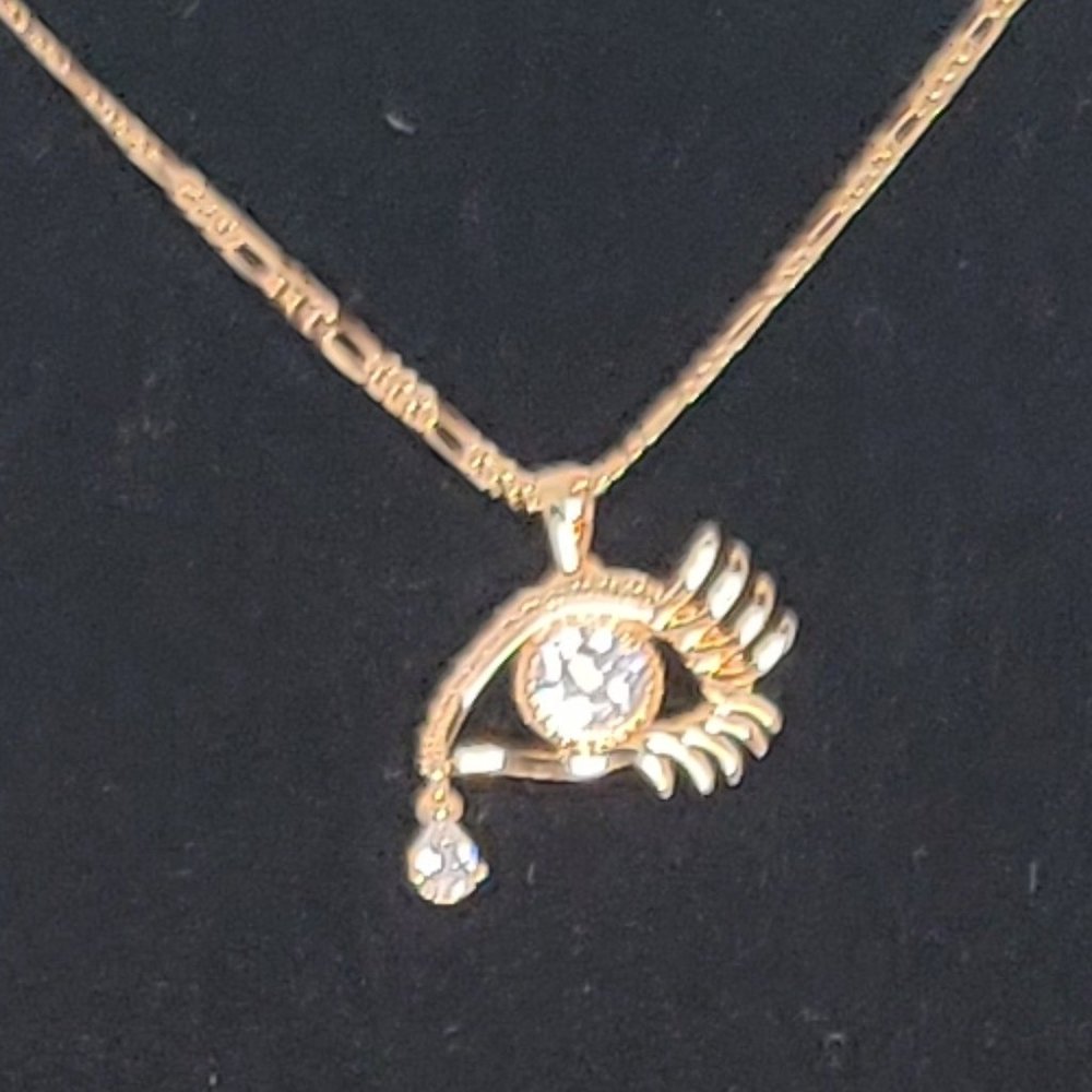 Eye necklace - Picture 3 of 3